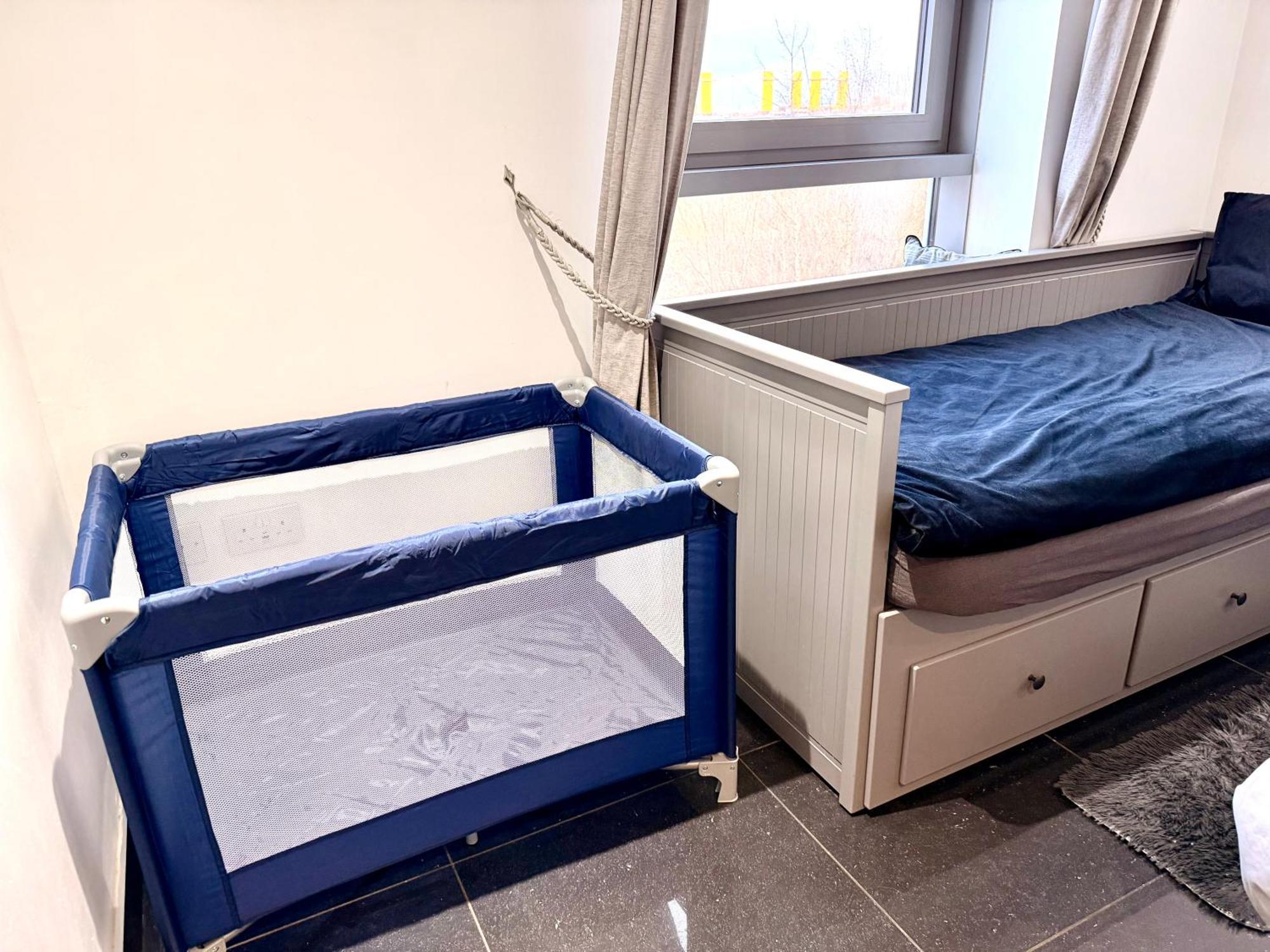 Ocean Park Apartments - Oceanfront - Free Parking And Fast Wifi — Photos 2